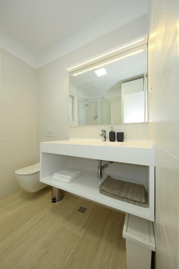 Valadar Apartments Privlaka  Dış mekan fotoğraf