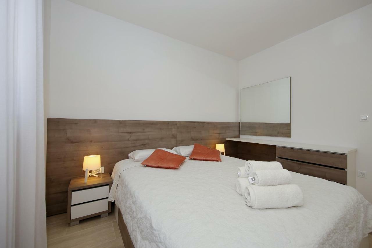 Valadar Apartments Privlaka  Dış mekan fotoğraf