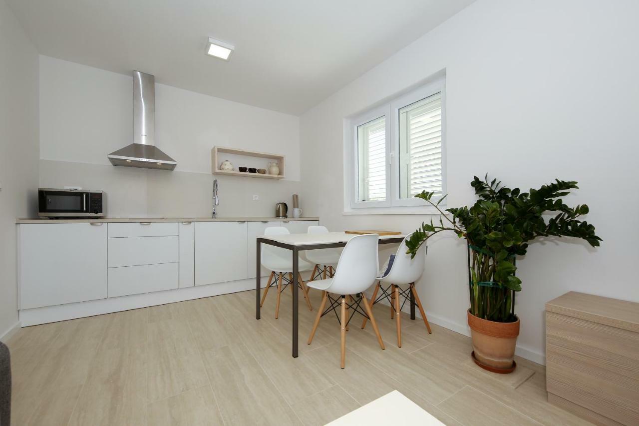 Valadar Apartments Privlaka  Dış mekan fotoğraf